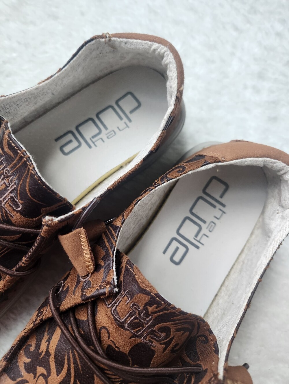 Hey Dude Womens Ranch Saddle Wendy Shoes - Picture 9 of 13